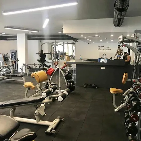 La Perla - Apt 18 Daire Girne